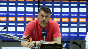 Burak Yılmaz: Fenerbahçe'nin yenemediği Alanyaspor ile oynadık