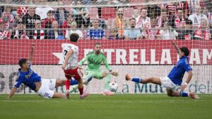 Girona 3-3 Real Oviedo (MAÇ SONUCU ÖZET)