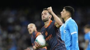 Hakan Çalhanoğlu penaltıdan golünü attı!