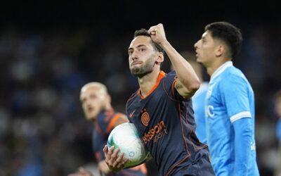 Hakan Çalhanoğlu penaltıdan golünü attı!