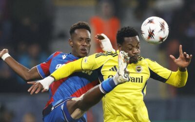 Hollandalı hakemden skandal karar! Fenerbahçe'nin net penaltısını vermedi