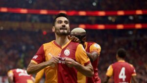 İlkay Gündoğan'dan örnek davranış! Galatasaray'ın yıldızı saha dışında da övgüleri topladı