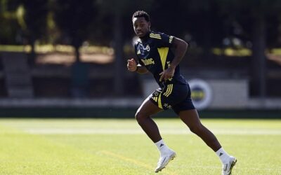 Jhon Duran'dan Galatasaray derbisi öncesi flaş talep!