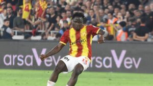 Junior Olaitan özür diledi! Osimhen ile paylaştığı fotoğraf Göztepe taraftarının tepkisini çekmişti