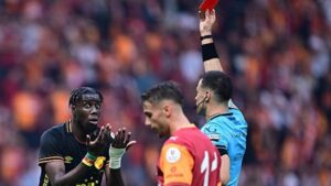 Kırmızı kart kararı doğru mu? Ahmet Çakar Galatasaray-Göztepe maçını değerlendirdi!