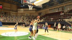 Kocaeli Kadın Basketbol 70-86 Fenerbahçe Opet MAÇ SONUCU