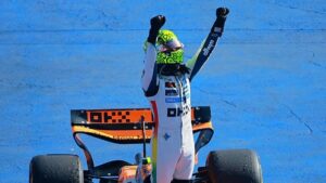 Lando Norris Meksika’da zaferle şampiyona liderliğine yükseldi!