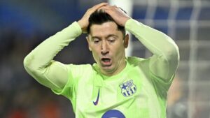 Barcelona'nın yıldızı Robert Lewandowski için kötü haber! Sakatlık…