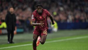 Liverpool Galatasaraylı Singo için ısrarcı!