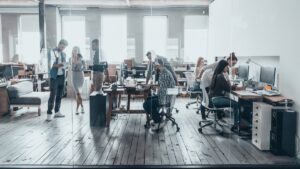 Masa başında çalışırken boynun mu ağrıyor?