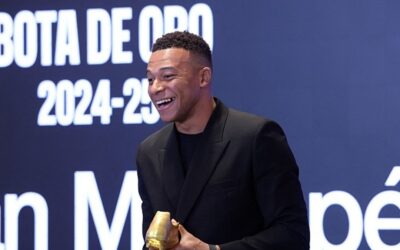 Mbappe, "Avrupa Altın Ayakkabı" ödülünü aldı