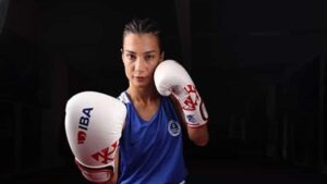 Milli boksör Ayşen Taşkın, Riyad'da altın madalyaya ulaştı