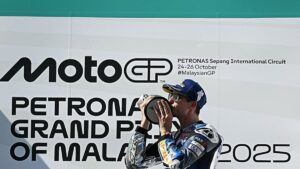 MotoGP Malezya Grand Prix'sinde kazanan Alex Marquez