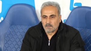 Mustafa Dalcı, Manisa’da