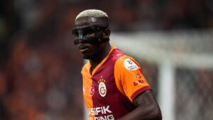 GALATASARAY HABERİ: Okan Buruk'tan flaş Victor Osimhen açıklaması! Liverpool maçında oynayacak mı?