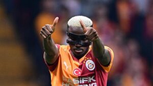 Osimhen'dan olay paylaşım! Fenerbahçe'nin maçı öncesi…