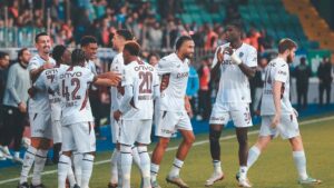 Spor yazarları Çaykur Rizespor-Trabzonspor maçını değerlendirdi