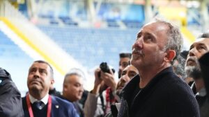 Spor yazarları Kasımpaşa-Beşiktaş maçını değerlendirdi