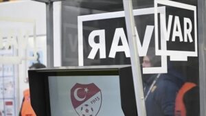 Trendyol Süper Lig’de günün VAR hakemleri belli oldu