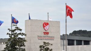 TFF'den ceza alan 67 hakem hakkında açıklama!