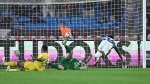 Trabzonspor-Eyüpspor maçında şok sakatlık!