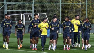 TRANSFER HABERİ: Fenerbahçe'nin yıldızına ülkesinden talip! İlk 11'deki yerini kaybetmişti