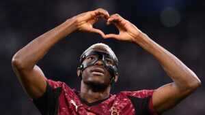 UEFA Şampiyonlar Ligi resmi hesabından Victor Osimhen paylaşımı!