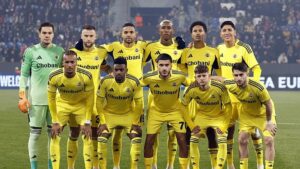 Usta yazardan Fenerbahçe'nin yıldızlarına eleştiri! "Kim daha kötü oynayacak yarışı"