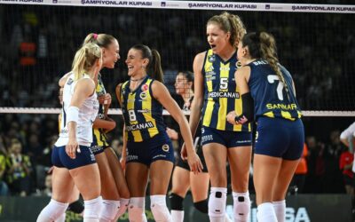 VakıfBank 2-3 Fenerbahçe Medicana | MAÇ SONUCU-ÖZET