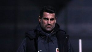 Volkan Demirel Emre Mor'u istiyor!