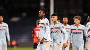 Yunus Emre Konak'tan gözlerin pasını silen gol!
